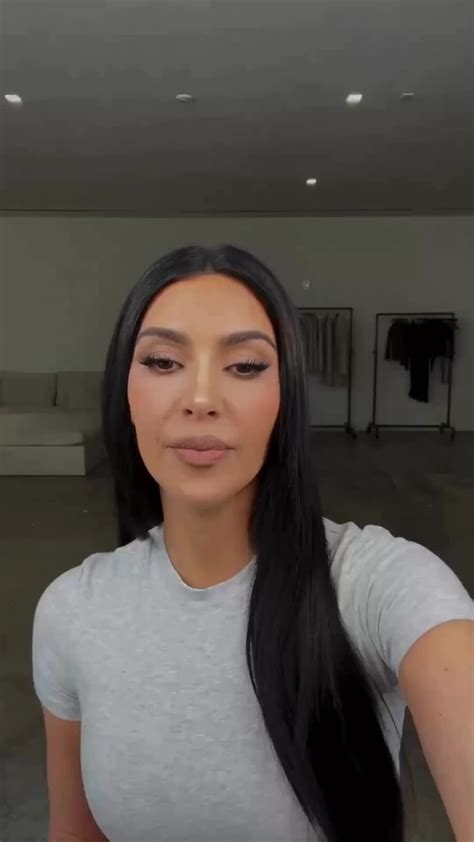 kim kardashian make up bag
